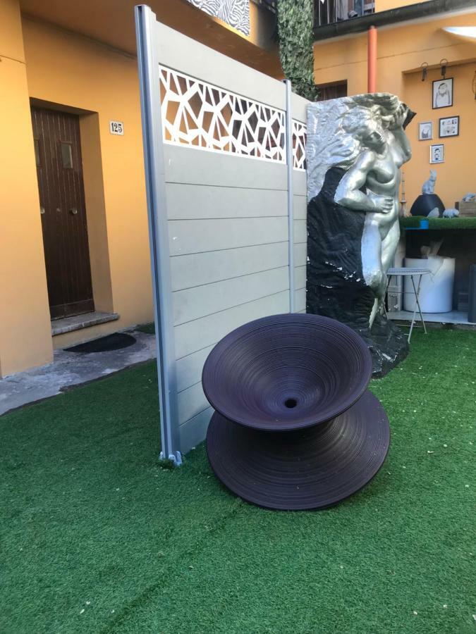 Ferienwohnung The Butcher-Ducati And Airport Blq Bologna Exterior foto